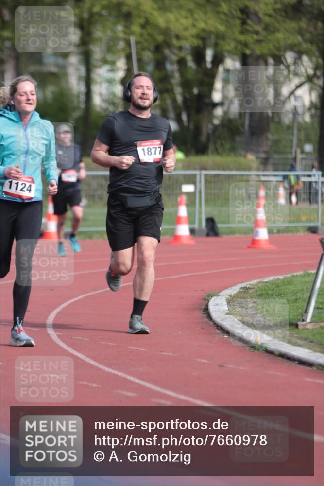 13.04.2025 - Hammer Lauf A. Gomolzig http://msf.ph/oto/7660978 13.04.2025 10:43:22 Ziel 159, 1124, 1805, 1877, 1956 meine-sportfotos.de