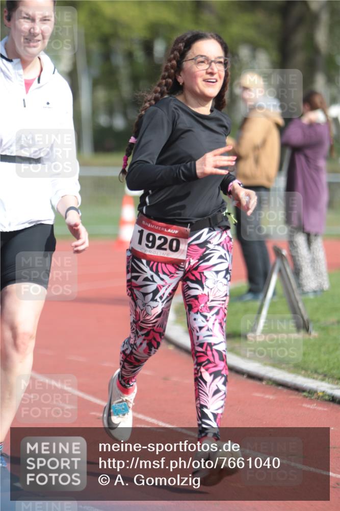 13.04.2025 - Hammer Lauf A. Gomolzig http://msf.ph/oto/7661040 13.04.2025 10:43:46 Ziel 136, 1920 meine-sportfotos.de