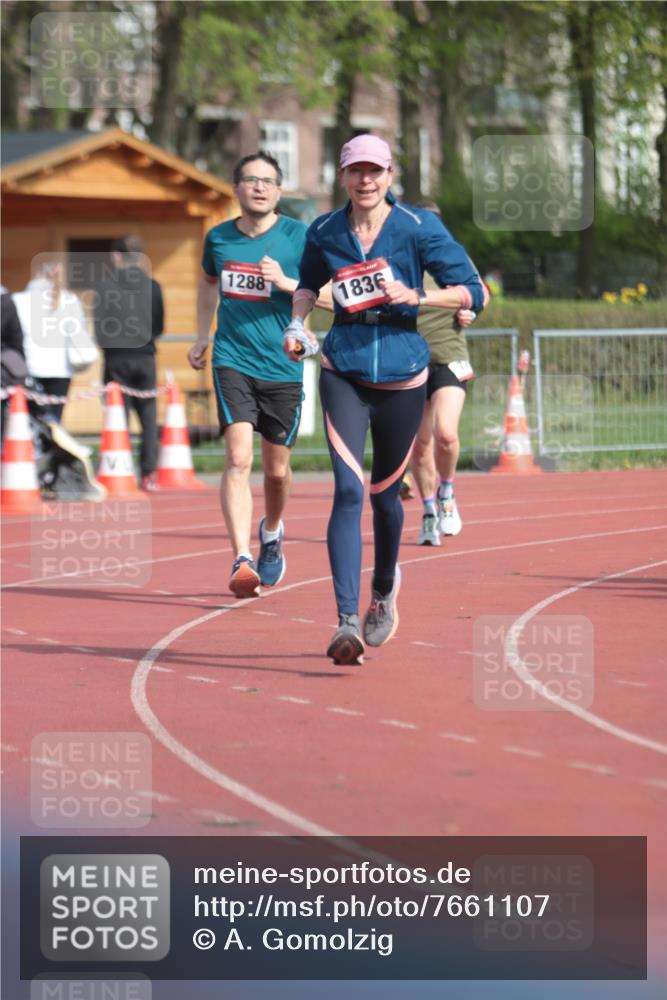 13.04.2025 - Hammer Lauf A. Gomolzig http://msf.ph/oto/7661107 13.04.2025 10:44:35 Ziel 291, 752, 776, 1288, 1836 meine-sportfotos.de