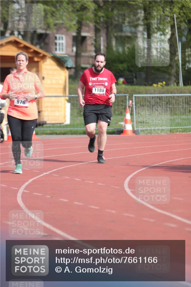 13.04.2025 - Hammer Lauf A. Gomolzig http://msf.ph/oto/7661166 13.04.2025 10:45:05 Ziel 976, 1188 meine-sportfotos.de