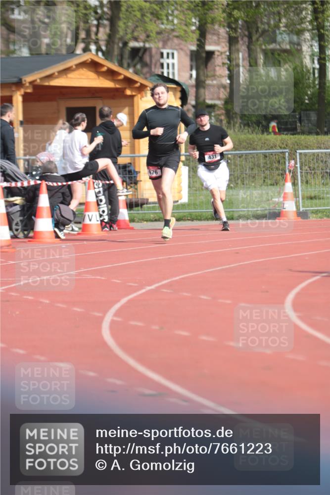 13.04.2025 - Hammer Lauf A. Gomolzig http://msf.ph/oto/7661223 13.04.2025 10:46:03 Ziel 431, 676 meine-sportfotos.de