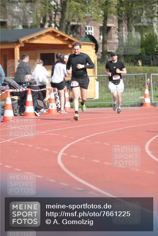 13.04.2025 - Hammer Lauf A. Gomolzig http://msf.ph/oto/7661225 13.04.2025 10:46:04 Ziel 431, 676 meine-sportfotos.de