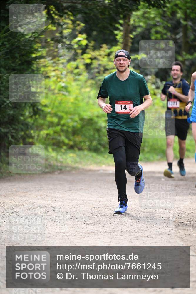 13.04.2025 - Hammer Lauf Dr. Thomas Lammeyer http://msf.ph/oto/7661245 13.04.2025 11:26:15 Laufen 15, 14, 1371 meine-sportfotos.de
