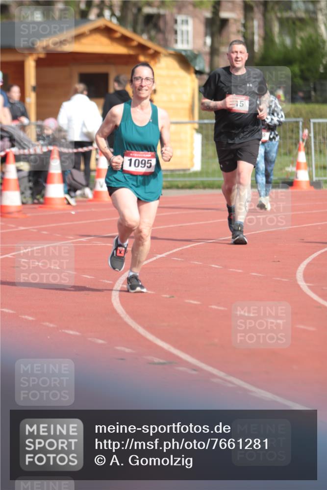 13.04.2025 - Hammer Lauf A. Gomolzig http://msf.ph/oto/7661281 13.04.2025 10:46:37 Ziel 568, 715, 1095, 1223, 1224 meine-sportfotos.de