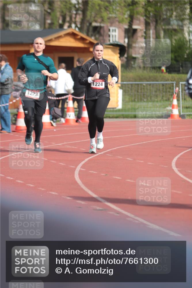 13.04.2025 - Hammer Lauf A. Gomolzig http://msf.ph/oto/7661300 13.04.2025 10:46:42 Ziel 568, 715, 1223, 1224 meine-sportfotos.de