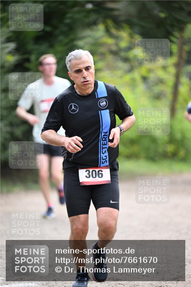 13.04.2025 - Hammer Lauf Dr. Thomas Lammeyer http://msf.ph/oto/7661670 13.04.2025 11:27:19 Laufen 306 meine-sportfotos.de