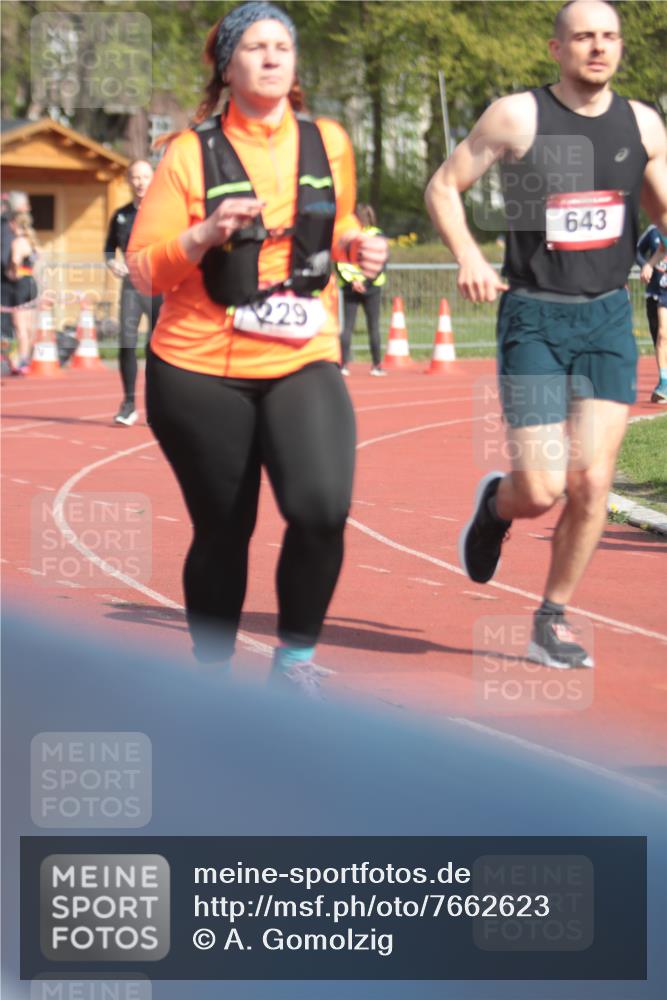 13.04.2025 - Hammer Lauf A. Gomolzig http://msf.ph/oto/7662623 13.04.2025 11:03:56 Ziel 12, 133, 229, 485, 492, 493, 559, 604, 1257, 1303, 1727, 1835, 1923, 1965 meine-sportfotos.de