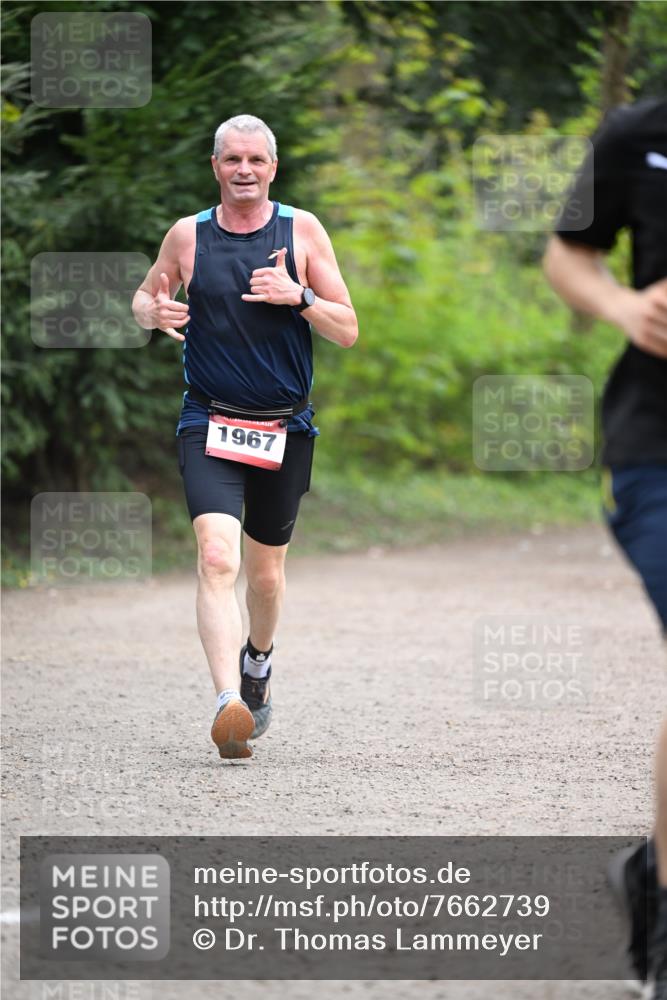 13.04.2025 - Hammer Lauf Dr. Thomas Lammeyer http://msf.ph/oto/7662739 13.04.2025 11:30:10 Laufen 1967 meine-sportfotos.de