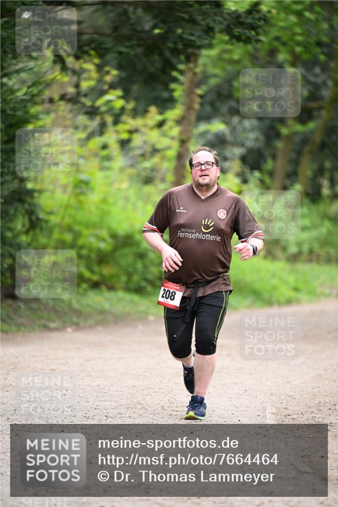 13.04.2025 - Hammer Lauf Dr. Thomas Lammeyer http://msf.ph/oto/7664464 13.04.2025 11:34:47 Laufen 208 meine-sportfotos.de
