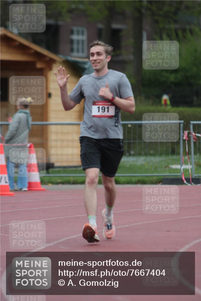 13.04.2025 - Hammer Lauf A. Gomolzig http://msf.ph/oto/7667404 13.04.2025 12:59:28 Ziel 191 meine-sportfotos.de