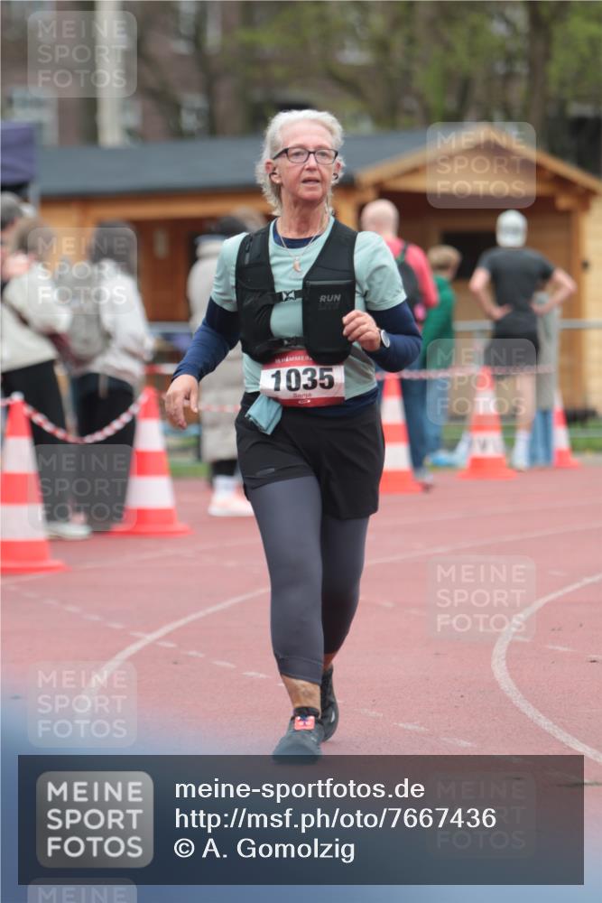 13.04.2025 - Hammer Lauf A. Gomolzig http://msf.ph/oto/7667436 13.04.2025 13:00:44 Ziel 325, 1035 meine-sportfotos.de