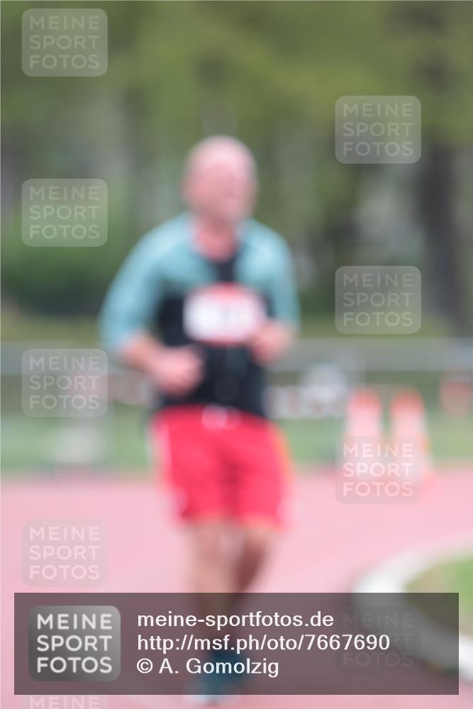 13.04.2025 - Hammer Lauf A. Gomolzig http://msf.ph/oto/7667690 13.04.2025 13:11:53 Ziel 18 meine-sportfotos.de
