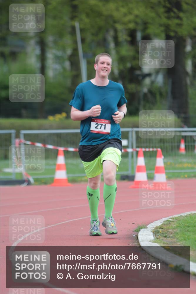 13.04.2025 - Hammer Lauf A. Gomolzig http://msf.ph/oto/7667791 13.04.2025 13:18:13 Ziel 271, 327 meine-sportfotos.de