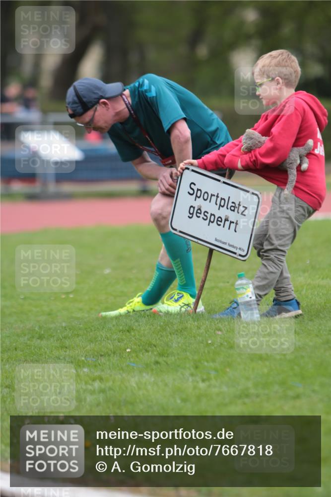 13.04.2025 - Hammer Lauf A. Gomolzig http://msf.ph/oto/7667818 13.04.2025 13:19:47 Ziel  meine-sportfotos.de