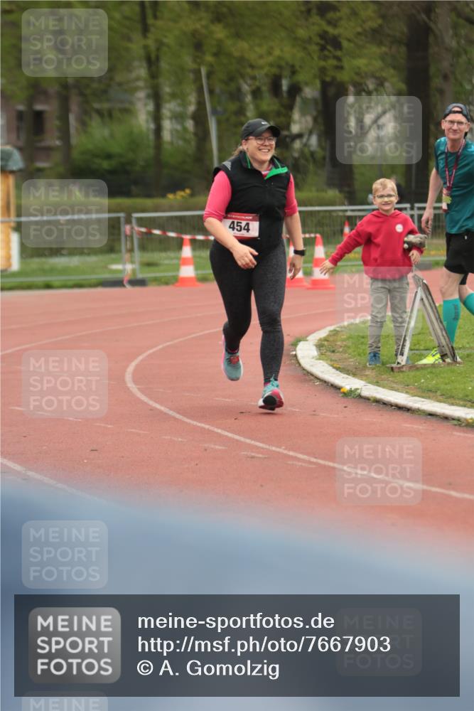 13.04.2025 - Hammer Lauf A. Gomolzig http://msf.ph/oto/7667903 13.04.2025 13:27:55 Ziel 454 meine-sportfotos.de