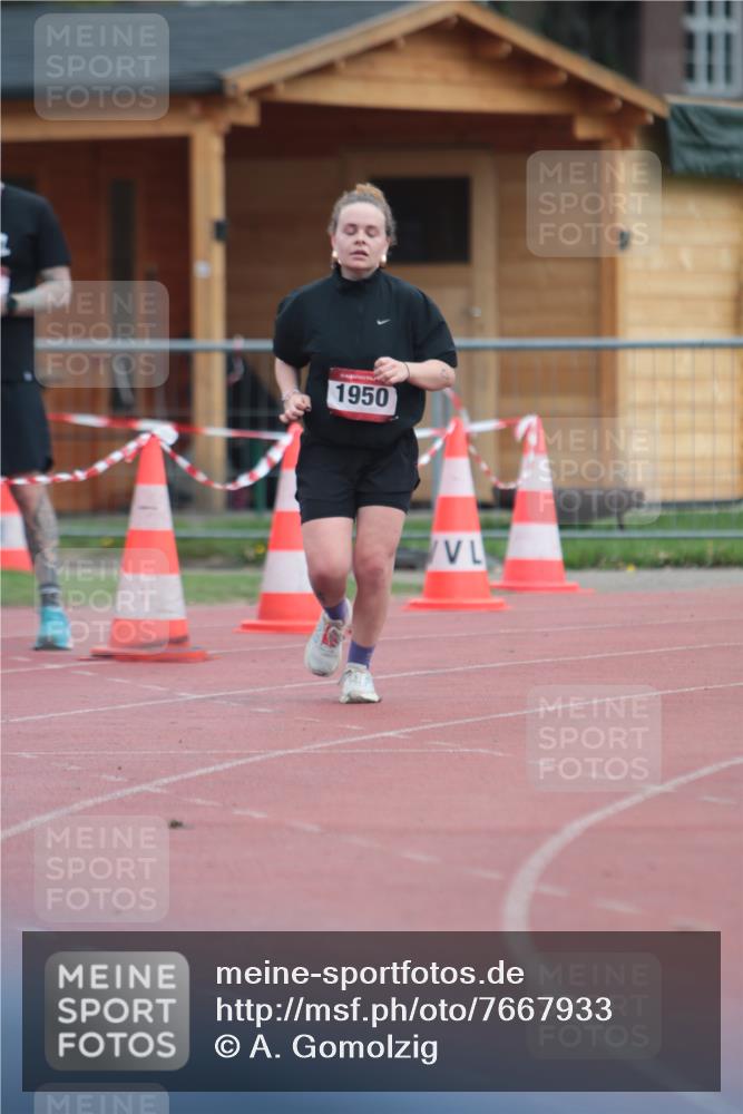 13.04.2025 - Hammer Lauf A. Gomolzig http://msf.ph/oto/7667933 13.04.2025 13:31:03 Ziel 1950 meine-sportfotos.de