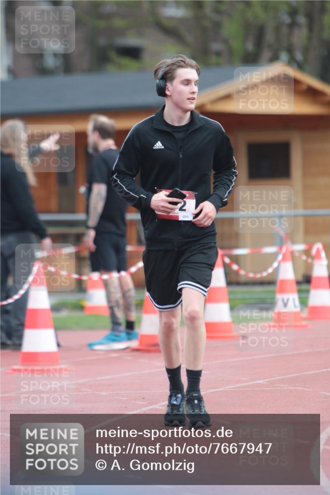 13.04.2025 - Hammer Lauf A. Gomolzig http://msf.ph/oto/7667947 13.04.2025 13:31:36 Ziel 172 meine-sportfotos.de