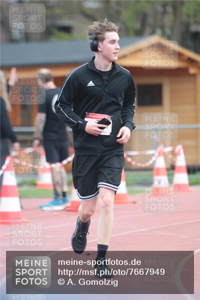 13.04.2025 - Hammer Lauf A. Gomolzig http://msf.ph/oto/7667949 13.04.2025 13:31:37 Ziel 172 meine-sportfotos.de