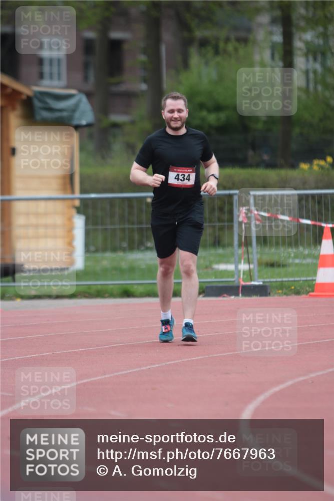13.04.2025 - Hammer Lauf A. Gomolzig http://msf.ph/oto/7667963 13.04.2025 13:38:34 Ziel 434 meine-sportfotos.de