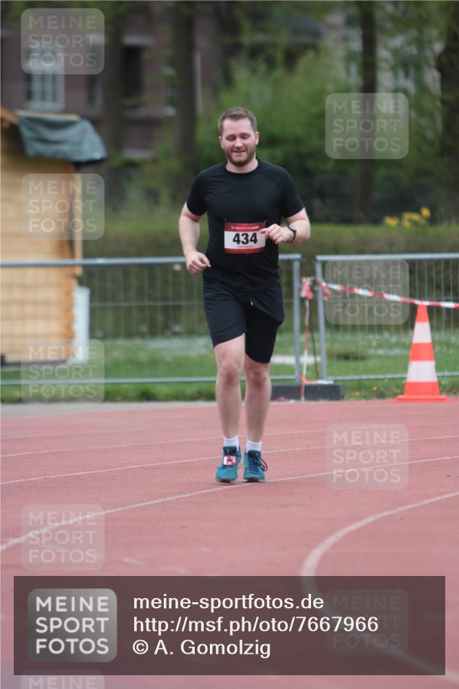 13.04.2025 - Hammer Lauf A. Gomolzig http://msf.ph/oto/7667966 13.04.2025 13:38:35 Ziel 434 meine-sportfotos.de