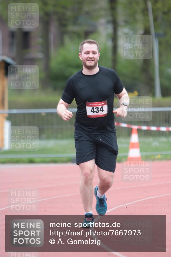 13.04.2025 - Hammer Lauf A. Gomolzig http://msf.ph/oto/7667973 13.04.2025 13:38:39 Ziel 434 meine-sportfotos.de