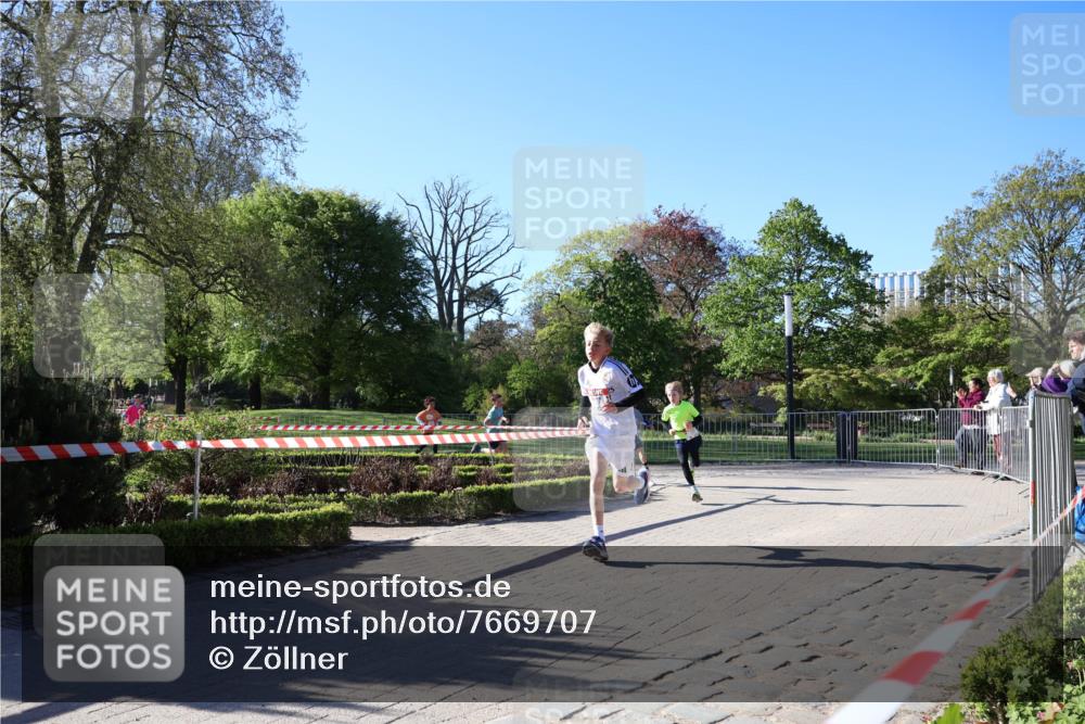 25.04.2025 - Das Zehntel Zöllner http://msf.ph/oto/7669707 26.04.2025 07:39:27 Laufen  meine-sportfotos.de