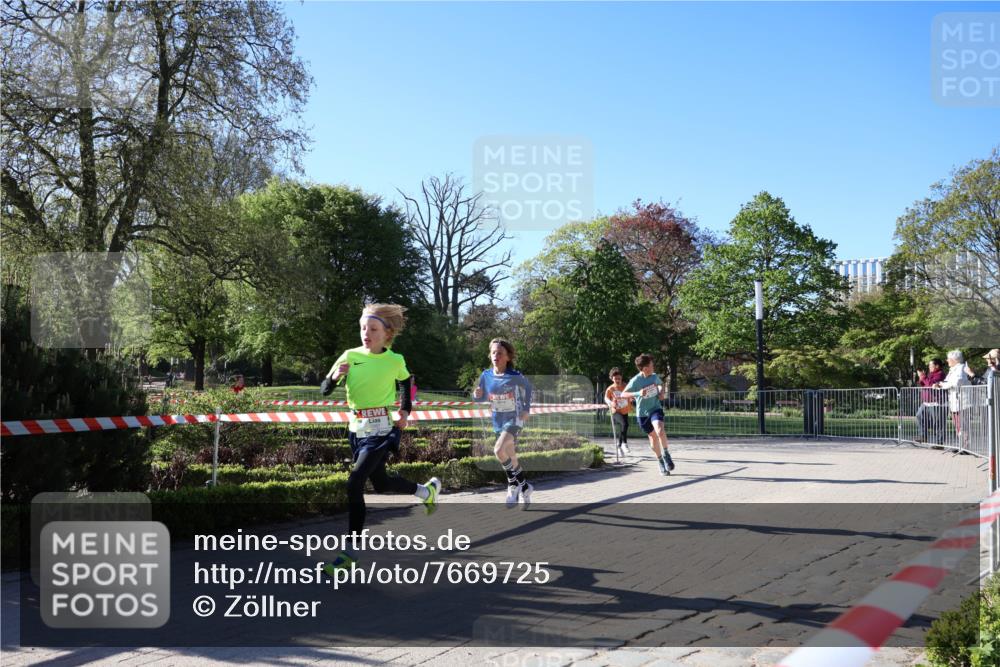25.04.2025 - Das Zehntel Zöllner http://msf.ph/oto/7669725 26.04.2025 07:39:29 Laufen  meine-sportfotos.de