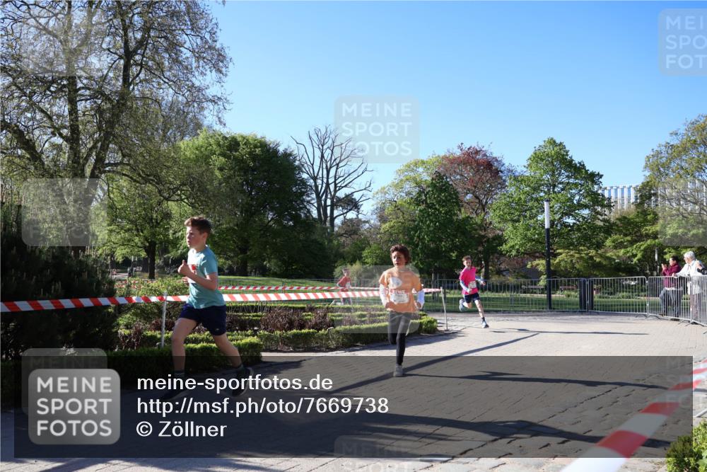 25.04.2025 - Das Zehntel Zöllner http://msf.ph/oto/7669738 26.04.2025 07:39:30 Laufen  meine-sportfotos.de