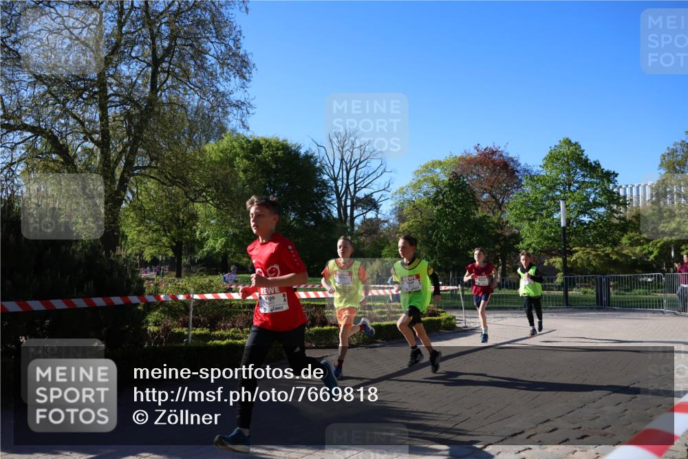 25.04.2025 - Das Zehntel Zöllner http://msf.ph/oto/7669818 26.04.2025 07:39:55 Laufen  meine-sportfotos.de