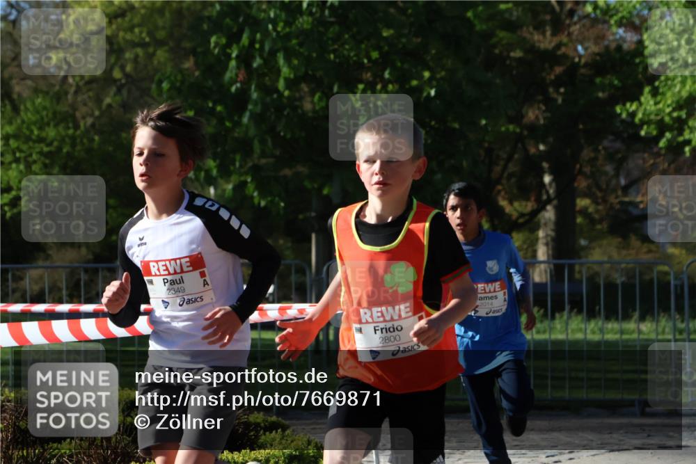 25.04.2025 - Das Zehntel Zöllner http://msf.ph/oto/7669871 26.04.2025 07:40:12 Laufen 2349, 2800, 2014 meine-sportfotos.de