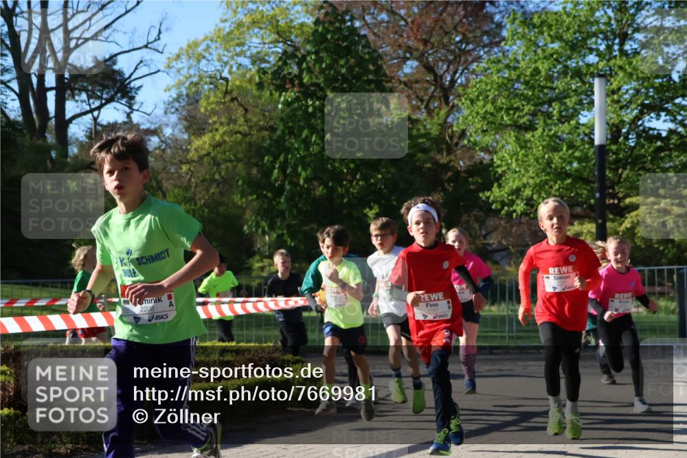 25.04.2025 - Das Zehntel Zöllner http://msf.ph/oto/7669981 26.04.2025 07:40:35 Laufen 2208 meine-sportfotos.de