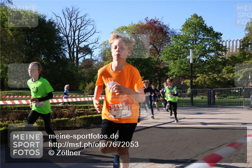 25.04.2025 - Das Zehntel Zöllner http://msf.ph/oto/7672053 26.04.2025 07:40:52 Laufen 3782 meine-sportfotos.de