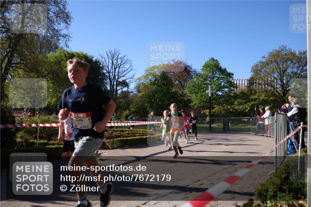 25.04.2025 - Das Zehntel Zöllner http://msf.ph/oto/7672179 26.04.2025 07:41:04 Laufen 2644 meine-sportfotos.de