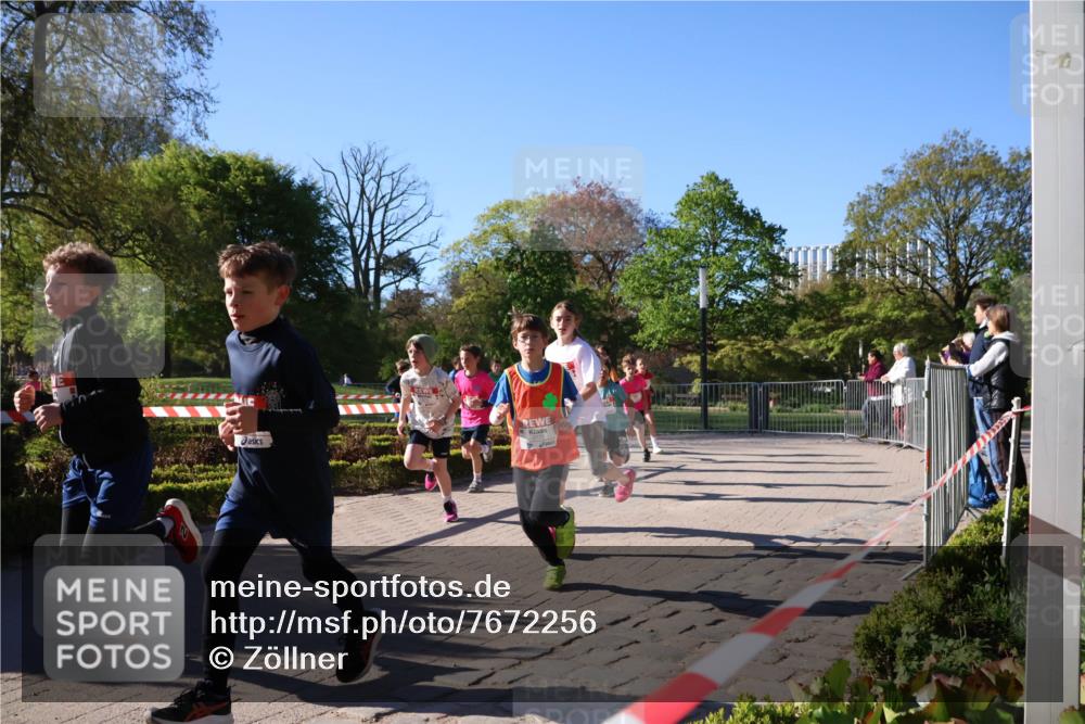 25.04.2025 - Das Zehntel Zöllner http://msf.ph/oto/7672256 26.04.2025 07:41:10 Laufen  meine-sportfotos.de