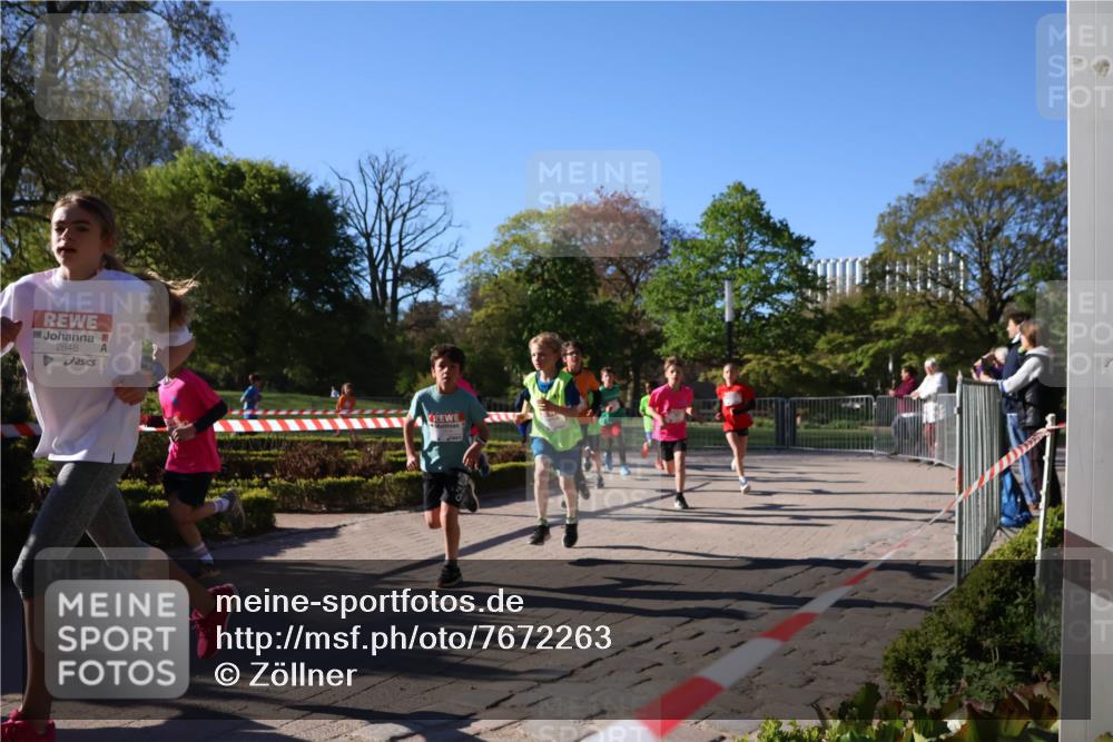 25.04.2025 - Das Zehntel Zöllner http://msf.ph/oto/7672263 26.04.2025 07:41:11 Laufen 2848 meine-sportfotos.de