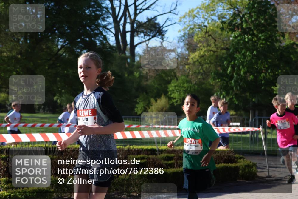 25.04.2025 - Das Zehntel Zöllner http://msf.ph/oto/7672386 26.04.2025 07:41:23 Laufen 1108, 1418 meine-sportfotos.de