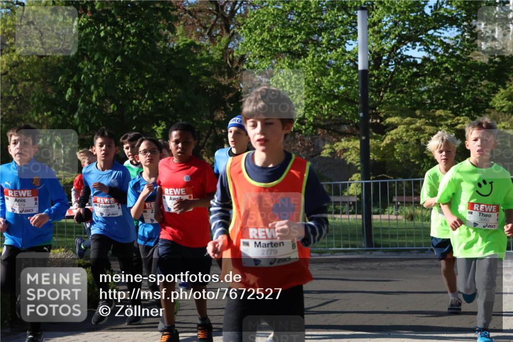 25.04.2025 - Das Zehntel Zöllner http://msf.ph/oto/7672527 26.04.2025 07:41:37 Laufen 1479, 2779, 3060 meine-sportfotos.de