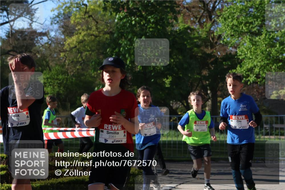 25.04.2025 - Das Zehntel Zöllner http://msf.ph/oto/7672570 26.04.2025 07:41:42 Laufen 2375, 2361, 1227, 1, 1245 meine-sportfotos.de