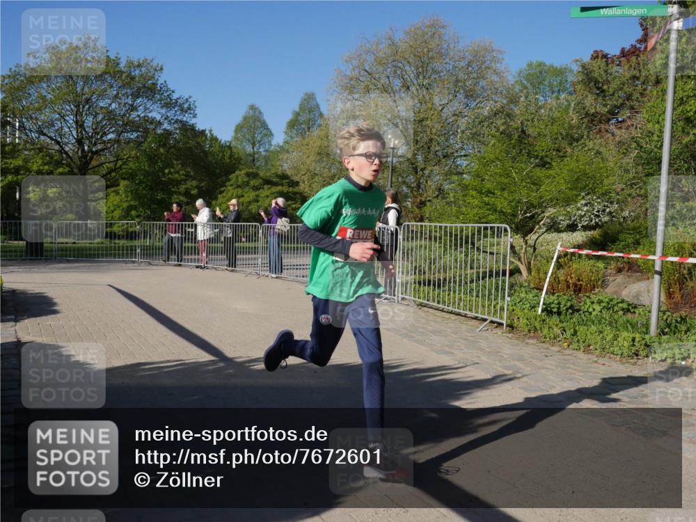 25.04.2025 - Das Zehntel Zöllner http://msf.ph/oto/7672601 26.04.2025 08:39:56 Laufen 344 meine-sportfotos.de