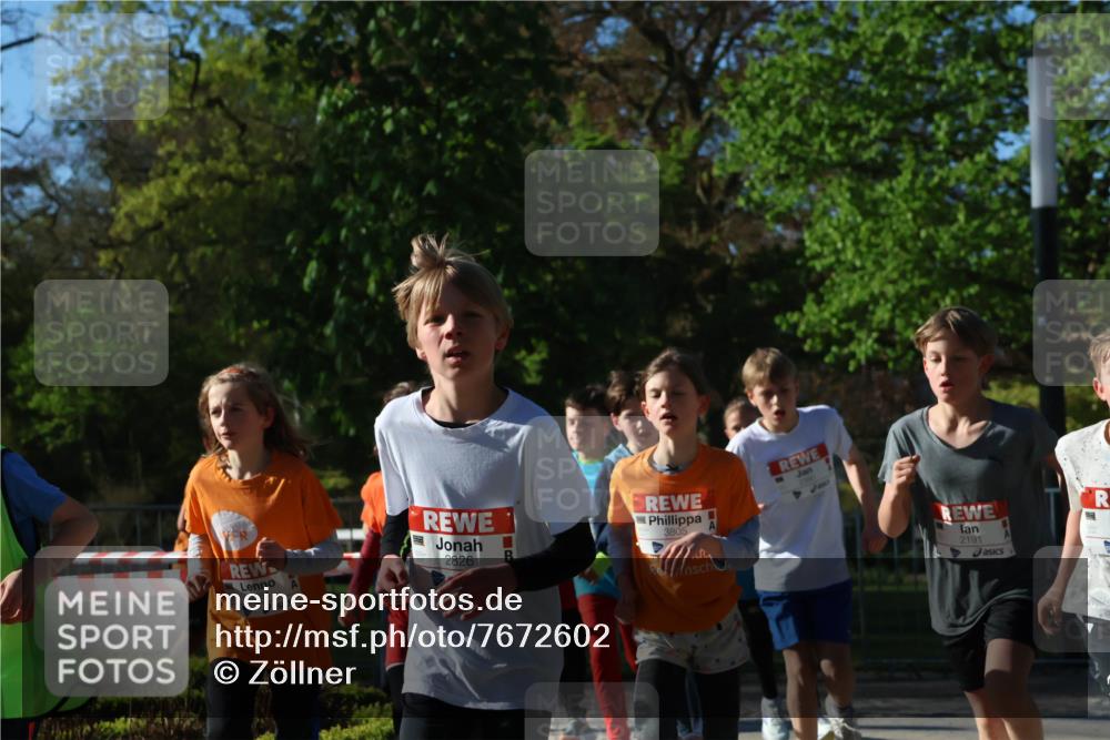 25.04.2025 - Das Zehntel Zöllner http://msf.ph/oto/7672602 26.04.2025 07:41:46 Laufen 8781, 2826, 3805, 2191 meine-sportfotos.de