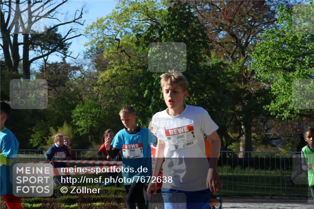 25.04.2025 - Das Zehntel Zöllner http://msf.ph/oto/7672638 26.04.2025 07:41:47 Laufen 2100, 2380 meine-sportfotos.de