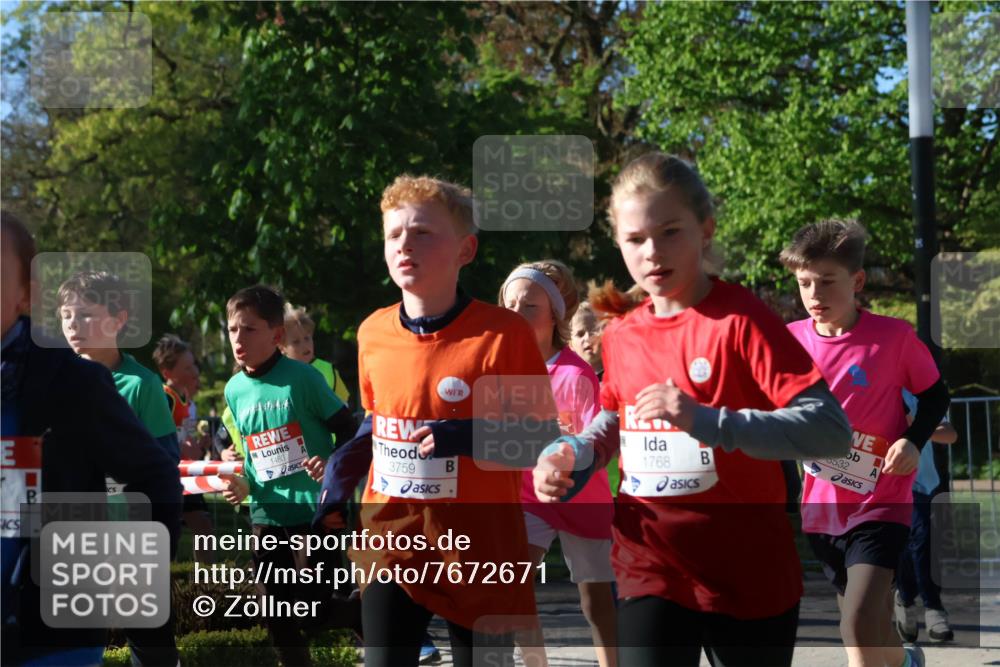25.04.2025 - Das Zehntel Zöllner http://msf.ph/oto/7672671 26.04.2025 07:41:52 Laufen 8, 1768, 1483, 3759, 0532 meine-sportfotos.de