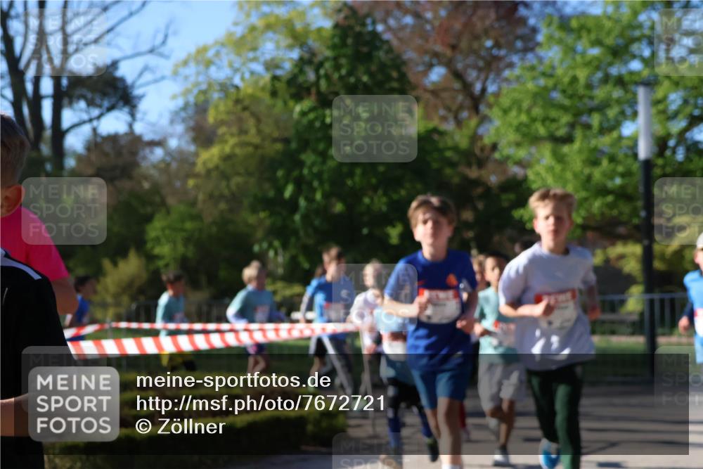 25.04.2025 - Das Zehntel Zöllner http://msf.ph/oto/7672721 26.04.2025 07:42:02 Laufen  meine-sportfotos.de