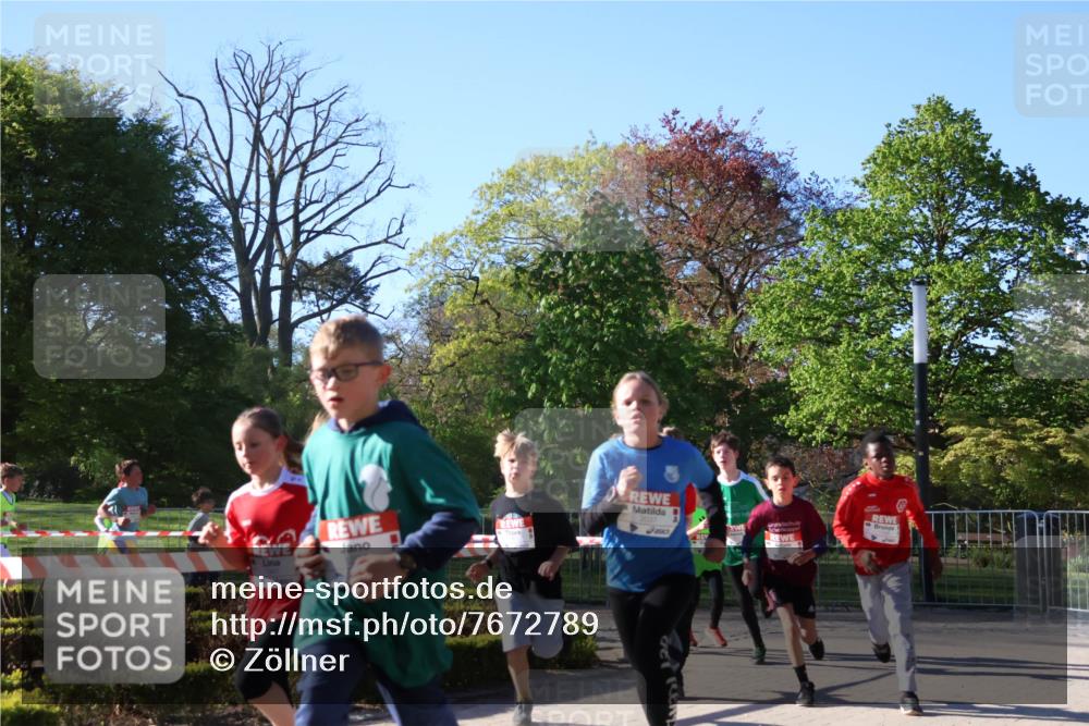 25.04.2025 - Das Zehntel Zöllner http://msf.ph/oto/7672789 26.04.2025 07:42:12 Laufen  meine-sportfotos.de