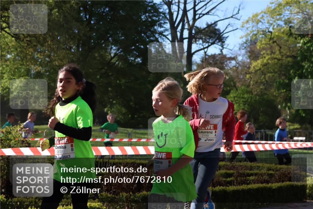 25.04.2025 - Das Zehntel Zöllner http://msf.ph/oto/7672810 26.04.2025 07:42:16 Laufen 3031, 2189, 3038 meine-sportfotos.de