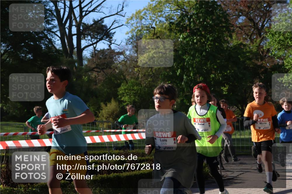 25.04.2025 - Das Zehntel Zöllner http://msf.ph/oto/7672818 26.04.2025 07:42:17 Laufen 2205, 3586, 3754, 10176 meine-sportfotos.de