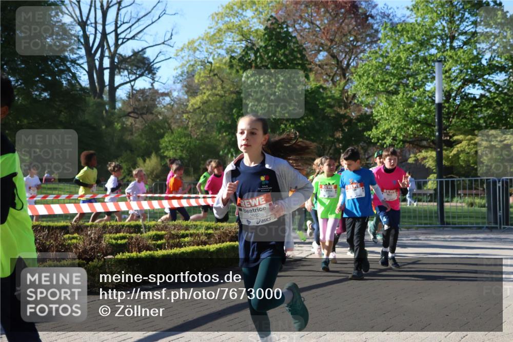 25.04.2025 - Das Zehntel Zöllner http://msf.ph/oto/7673000 26.04.2025 07:42:45 Laufen 2632 meine-sportfotos.de