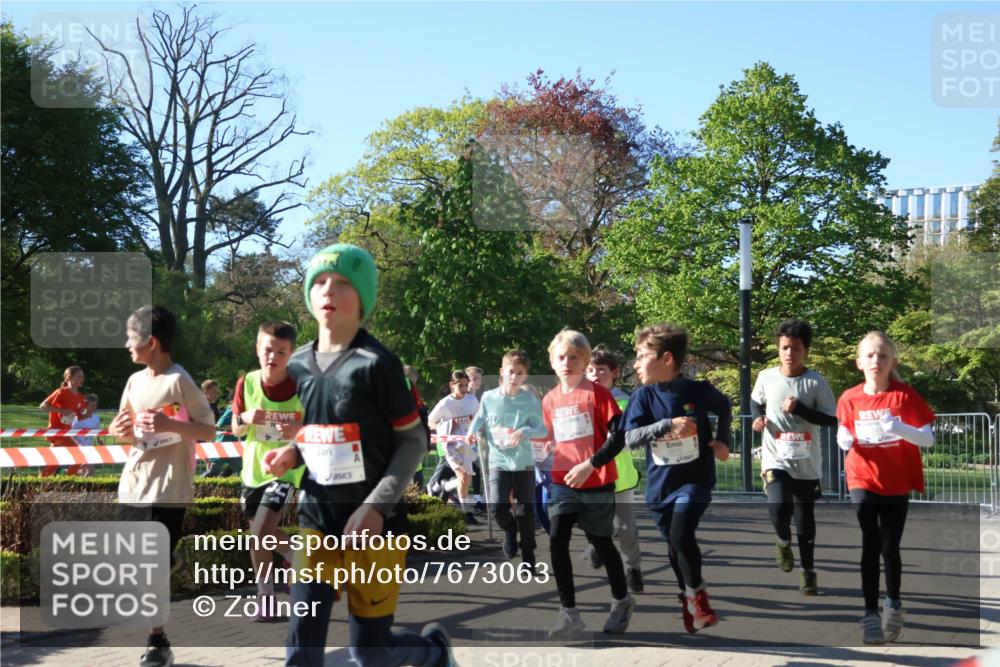 25.04.2025 - Das Zehntel Zöllner http://msf.ph/oto/7673063 26.04.2025 07:42:54 Laufen  meine-sportfotos.de