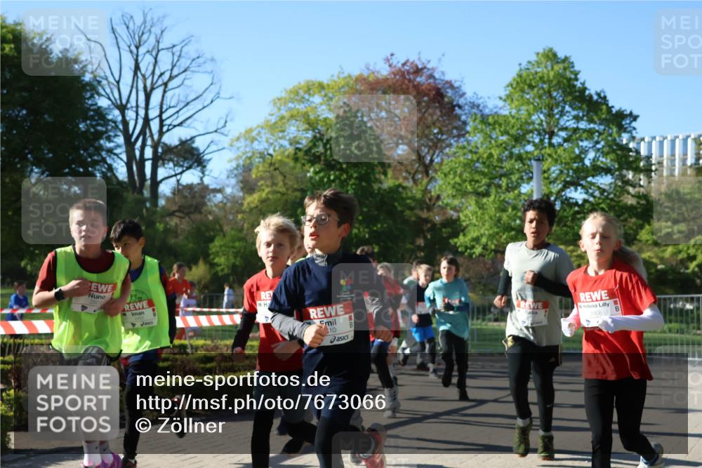 25.04.2025 - Das Zehntel Zöllner http://msf.ph/oto/7673066 26.04.2025 07:42:54 Laufen 2403, 10, 908 meine-sportfotos.de