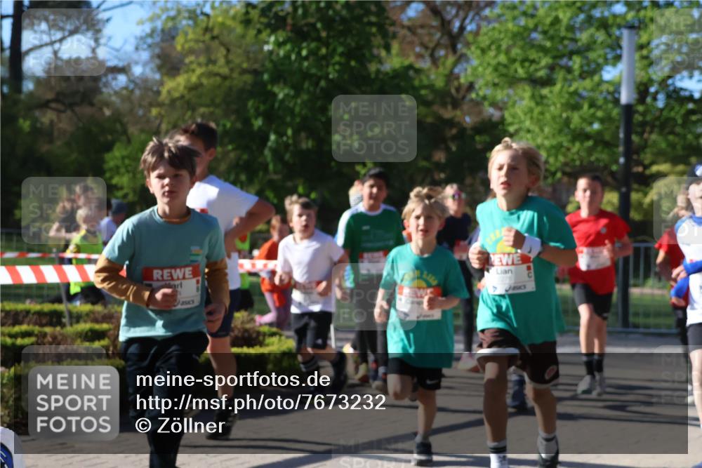 25.04.2025 - Das Zehntel Zöllner http://msf.ph/oto/7673232 26.04.2025 07:43:11 Laufen  meine-sportfotos.de